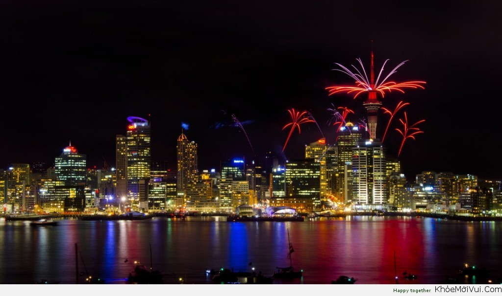 Những hình ảnh bắn pháo hoa chào mừng năm mới lung linh đẹp nhất thế giới -15