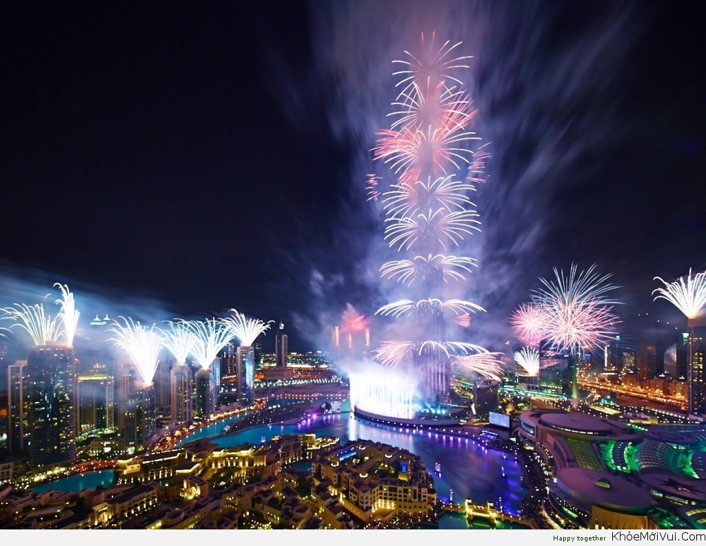 Những hình ảnh bắn pháo hoa chào mừng năm mới lung linh đẹp nhất thế giới -7