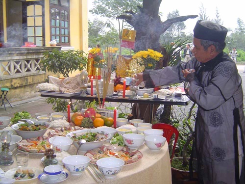 Phong tục ngày tết nguyên đán của người Việt Nam 8